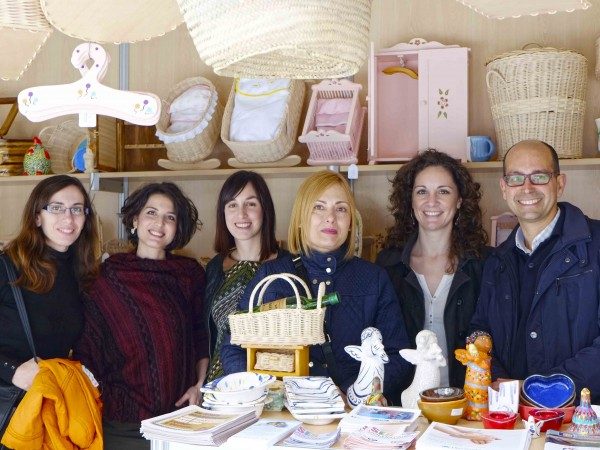 El Equipo para la Atención Integral a Personas con Enfermedades Avanzadas (EAPS) con el director de la Fundación, Daniel López.