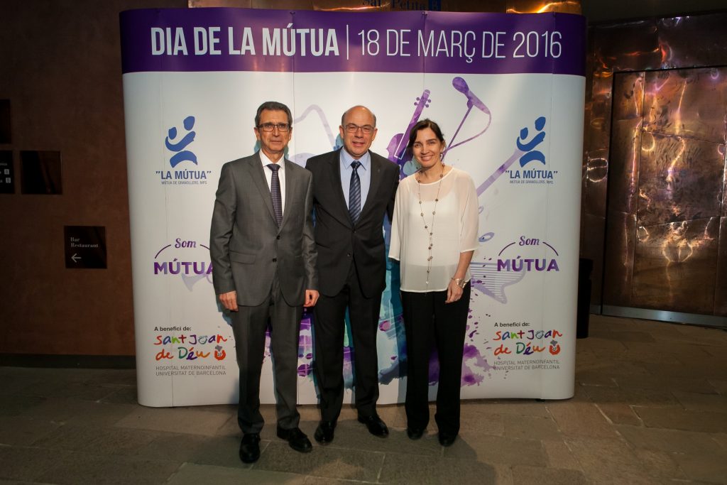 Gala Dia de la Mutua, on es va lliurar el xec a l'Hospital.
