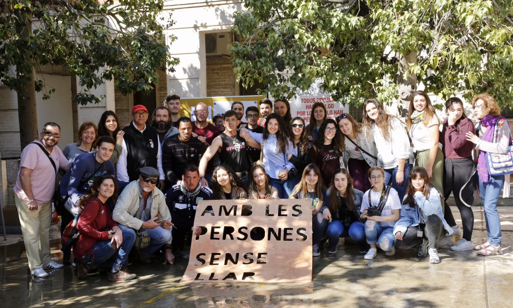 L’alumnat de 2n de Batxillerat de l’institut Misericordia de València que ha organitzat la jornada.